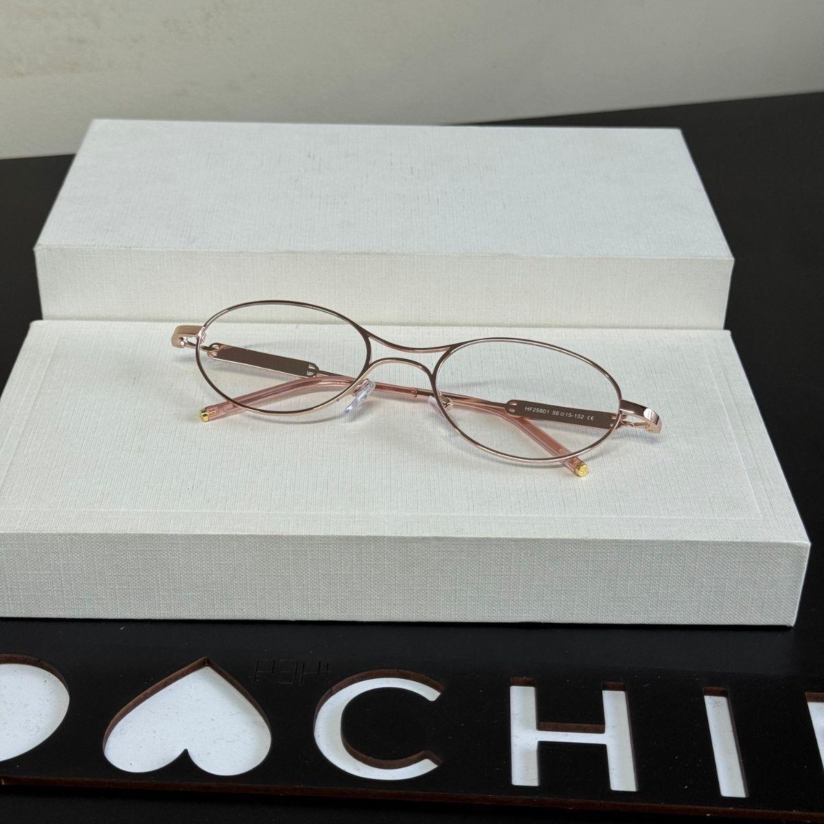 Óculos da Virginia Armação de Metal Design Clássico e Elegante armação sofisticada e leve 801